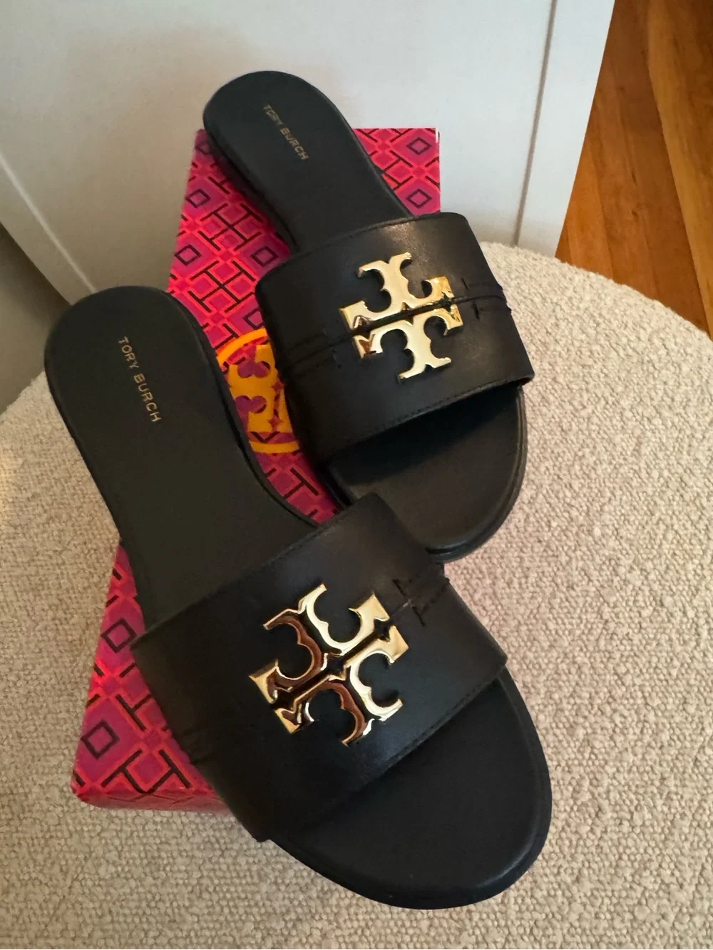 Tory Burch Everly Slide in Perfect Black